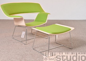 Avarte Klubsessel Nietos mit Hocker