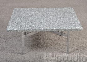 Couchtisch Granitplatte