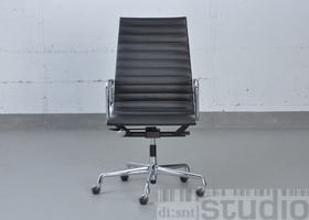 Vitra Charles Eames Alu Chair EA 119 Leder schwarz Ausstellungsstück