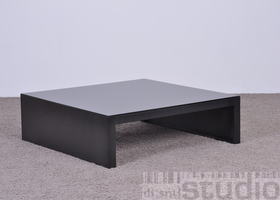 Zeus Couchtisch Max
